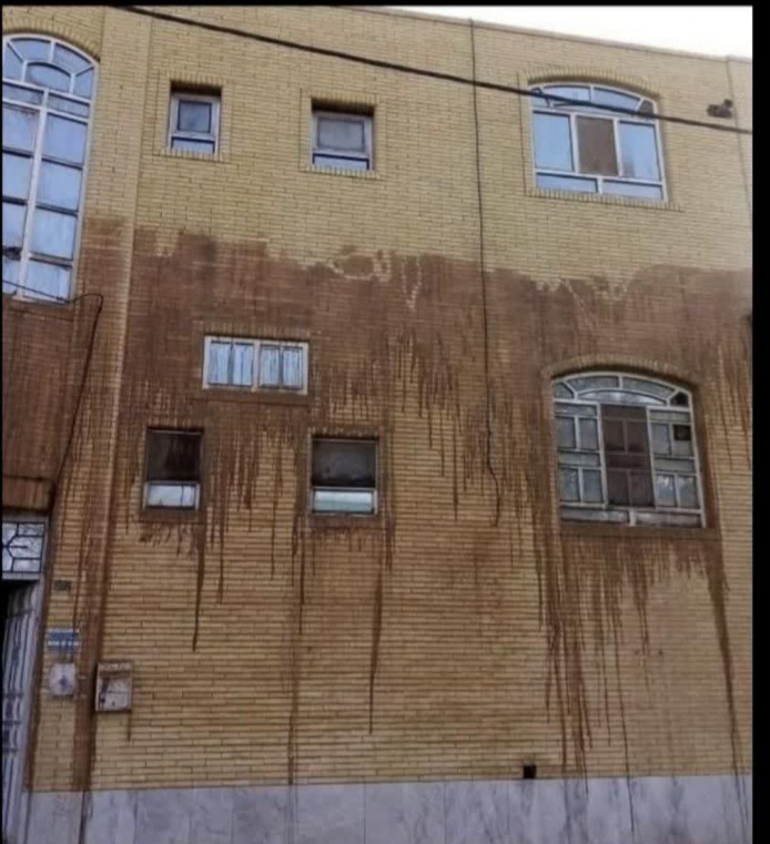 چرا سنگ‌های کف ساختمان پس از مدتی کدر می‌شوند؟ 